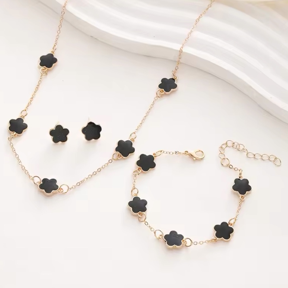 Gold Filled Black Cloverr Floral Jewelry Set